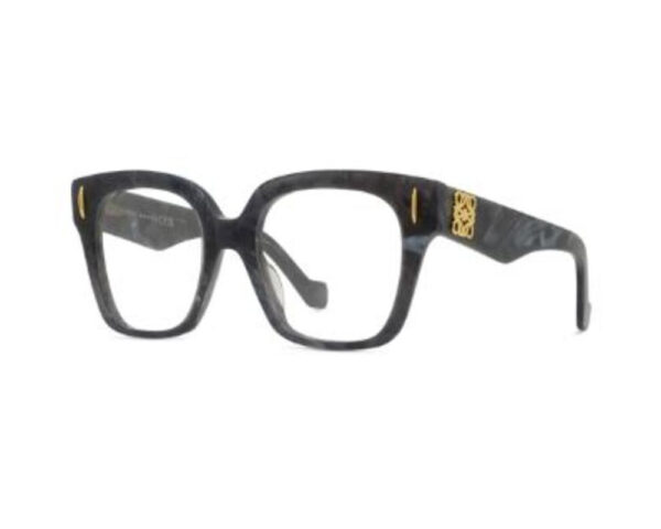 Noir (063)