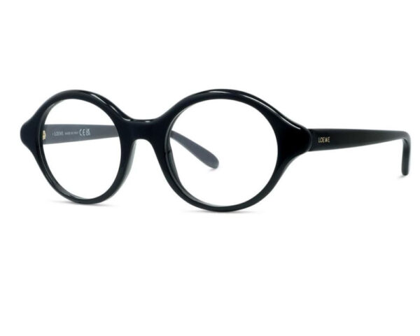 Noir (001)