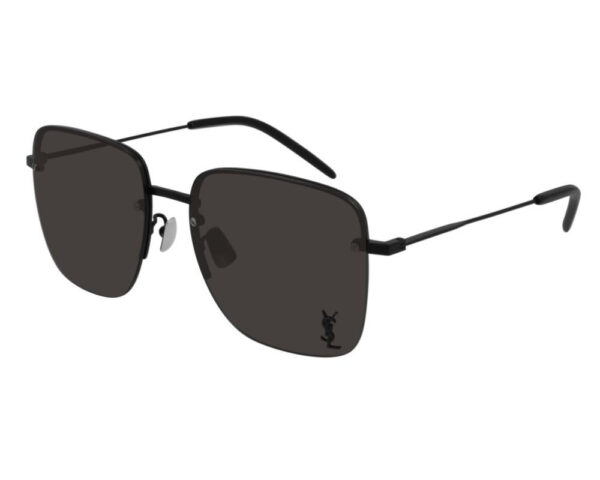 Noir (001)
