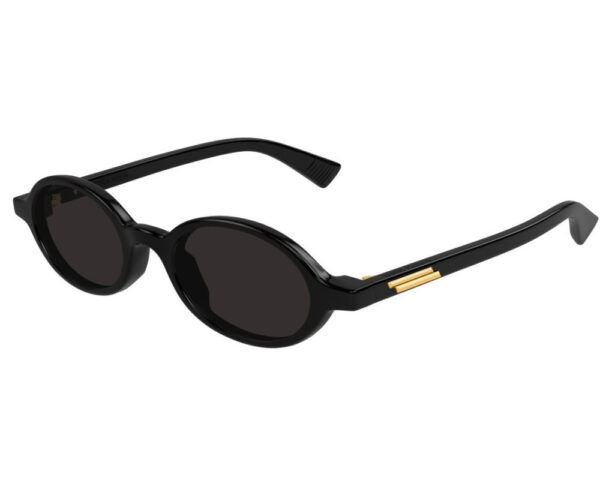 Noir (001)